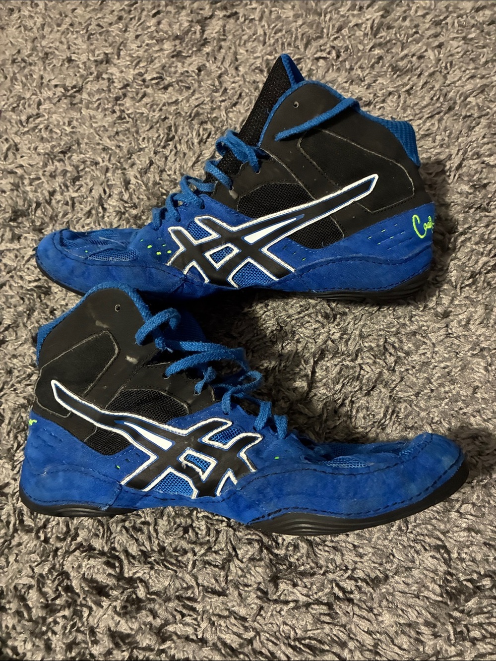 ASICS Cael v6.0 - Picture 2 of 8